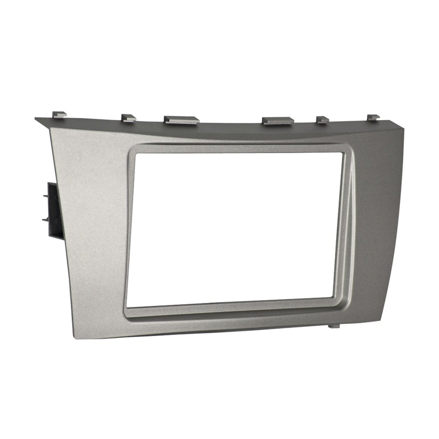 Metra Double DIN Dash Installation Kit 95-8218S for Select 2007-2011 Toyota Camry Vehicle (Silver)