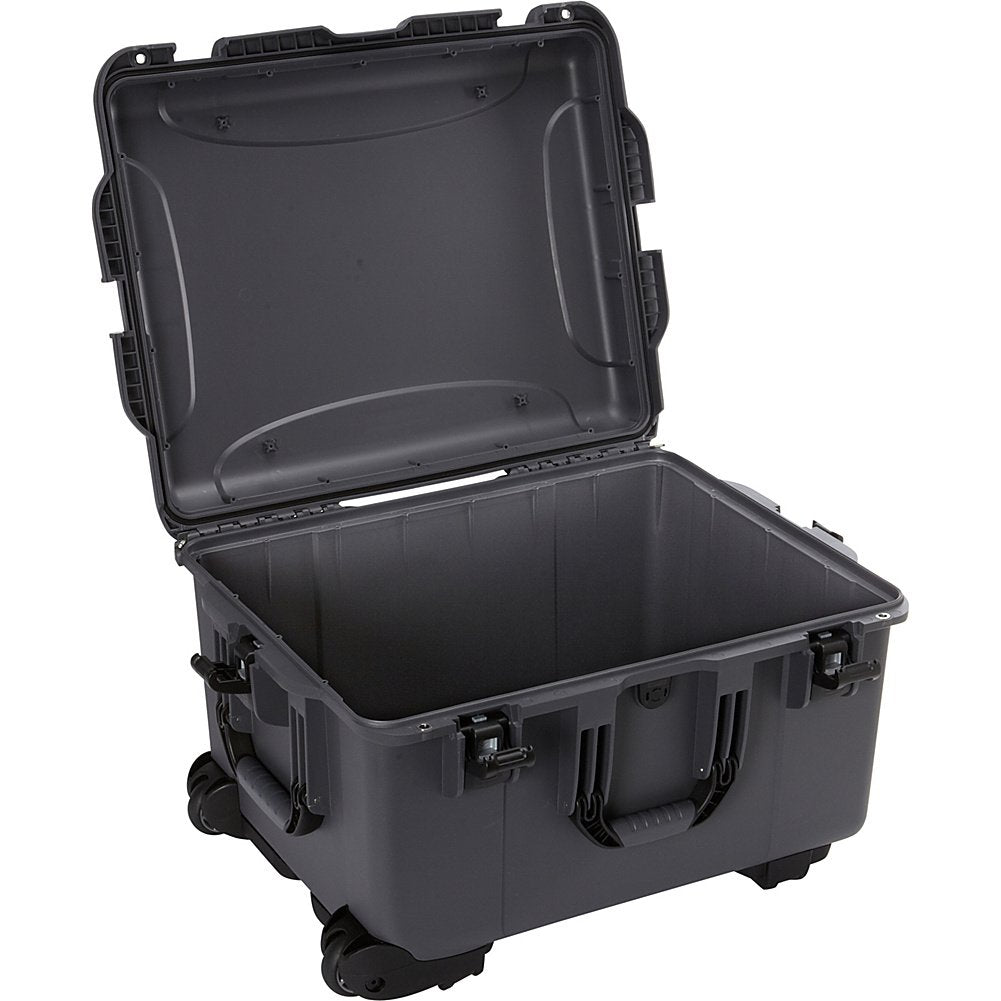 NANUK 960 Wheeled Series Lightweight NK-7 Resin Waterproof Protective Rolling Case, Black