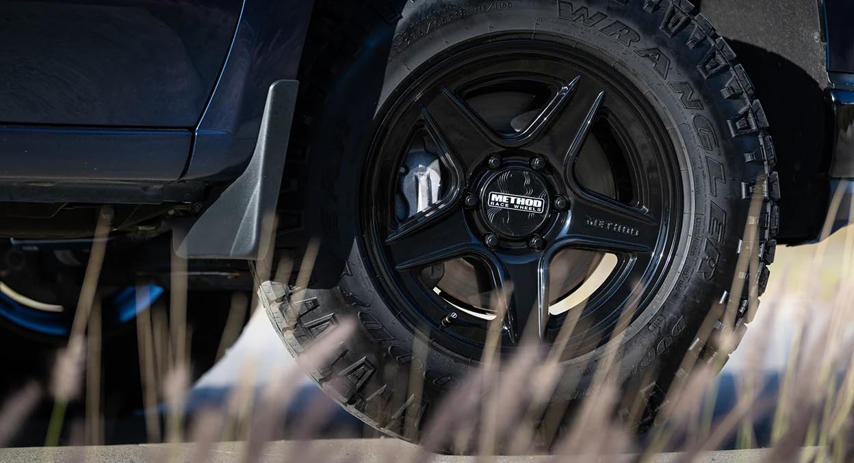 Black Method Race Wheels 319 Wheel with Gloss (18 x 8.5 inches /5 x 150 mm, 40 mm Offset)