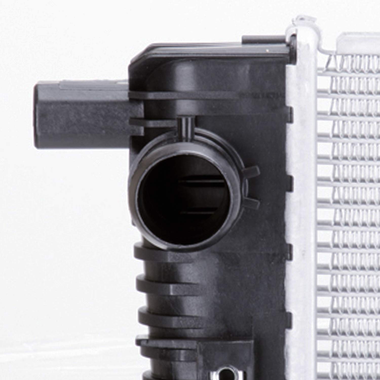 Radiator TYC 13400 Compatible with 2014-2014 Jeep Cherokee