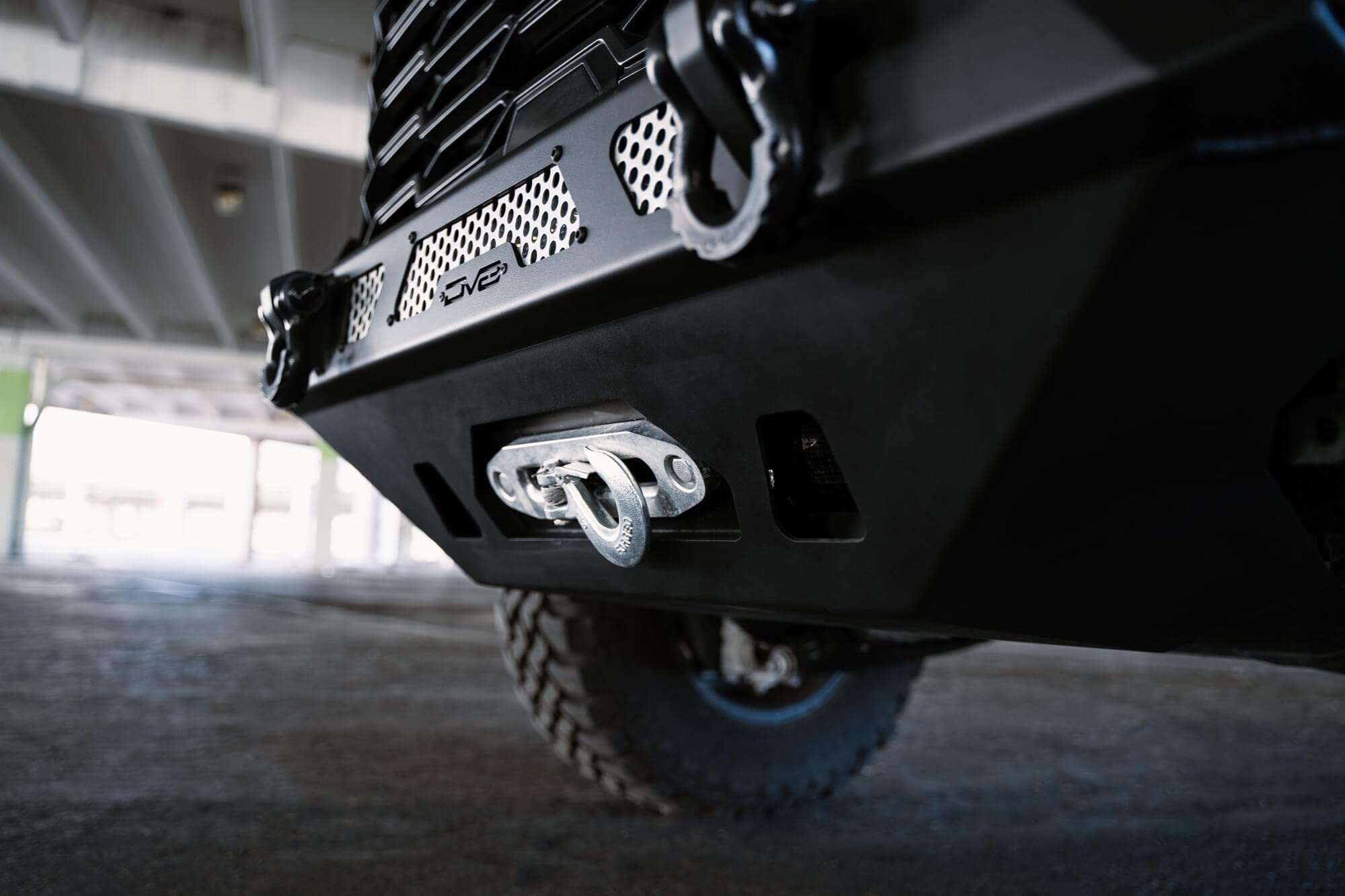 MTO Series DV8 Offroad Winch Front Bumper for 2022-2025 Toyota Tundra | Retains OEM Features | Mount LED Light Bar & Pod Lights | Accepts Multiple Size Winches | Compatible with Stock Skid Plates