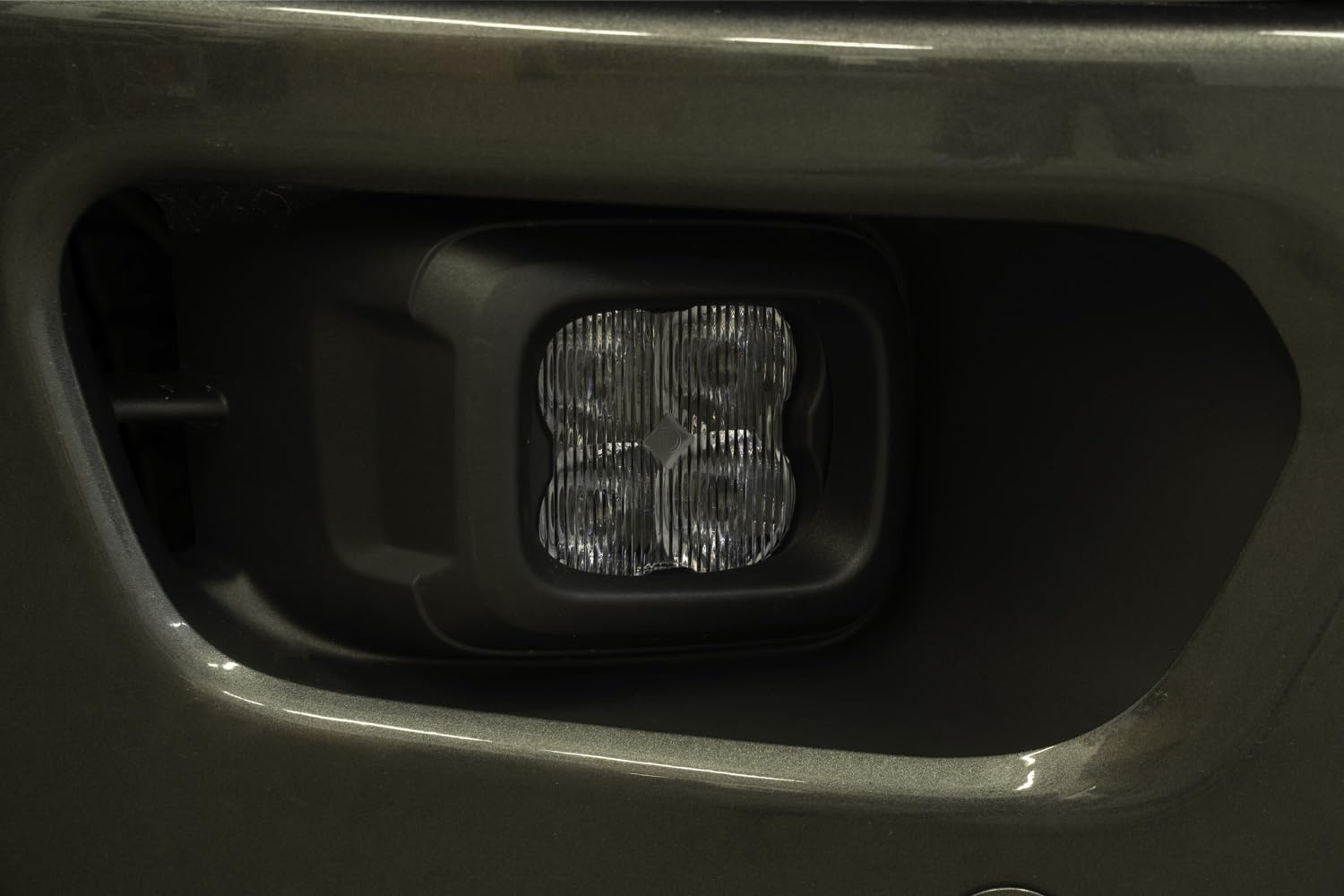 Diode Dynamics Fog Light Kit SS3 LED compatible with Ford Ranger 2019-2023, White SAE Fog Max with Backlight
