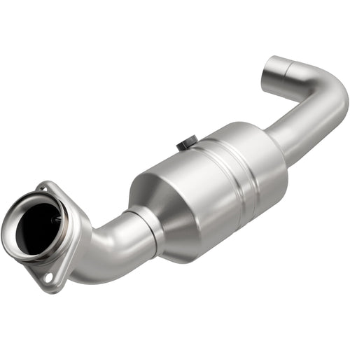 MagnaFlow 52138 Catalytic Converter: OEM Grade, Direct-Fit, For 2011-2014 Ford F-150 (EPA Compliant)