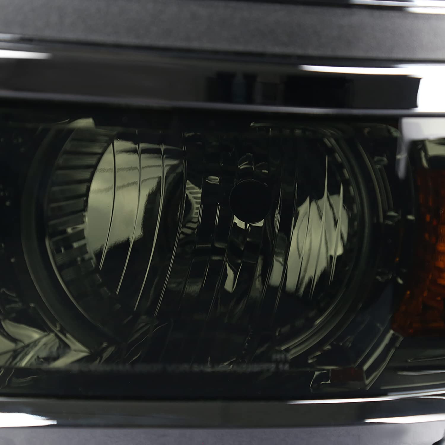 Smoke Projector Headlights w/Silver Trim SPEC-D TUNING Compatible with 2014-2015 Chevy Silverado 1500, Left + Right Pair Headlamps Assembly