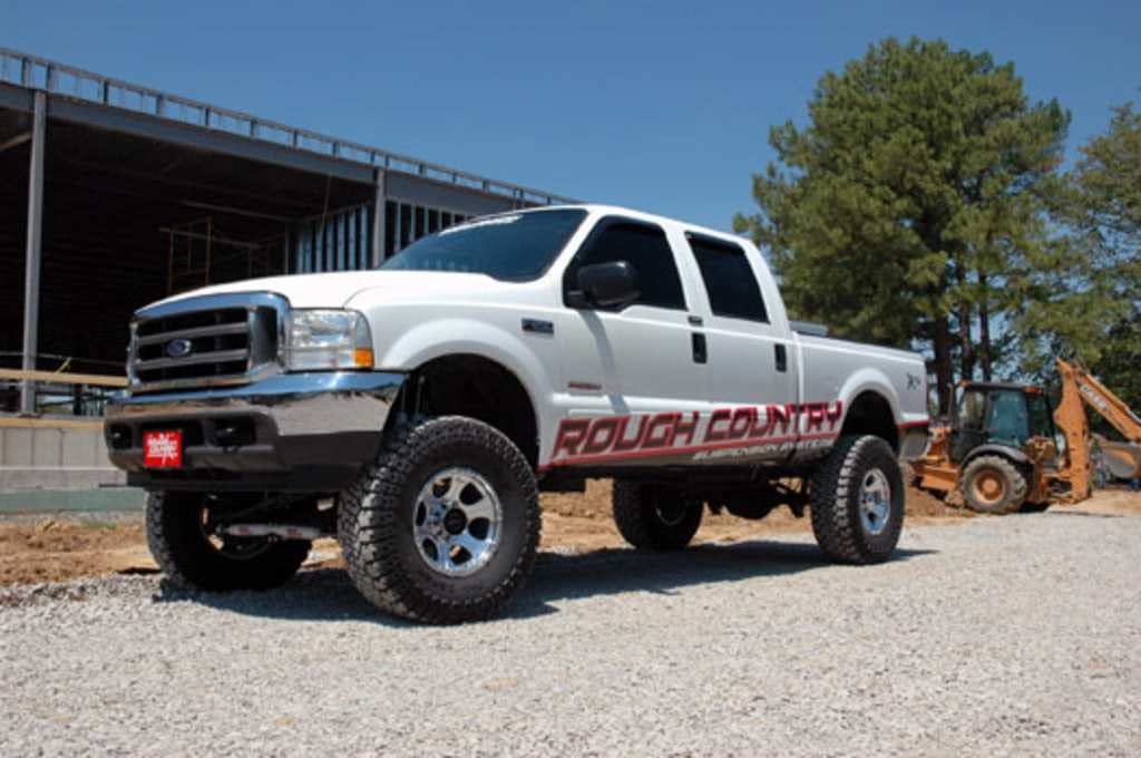 4" Rough Country V2 Lift Kit for 1999 Ford Super Duty | Pre 3-1-1999-49470