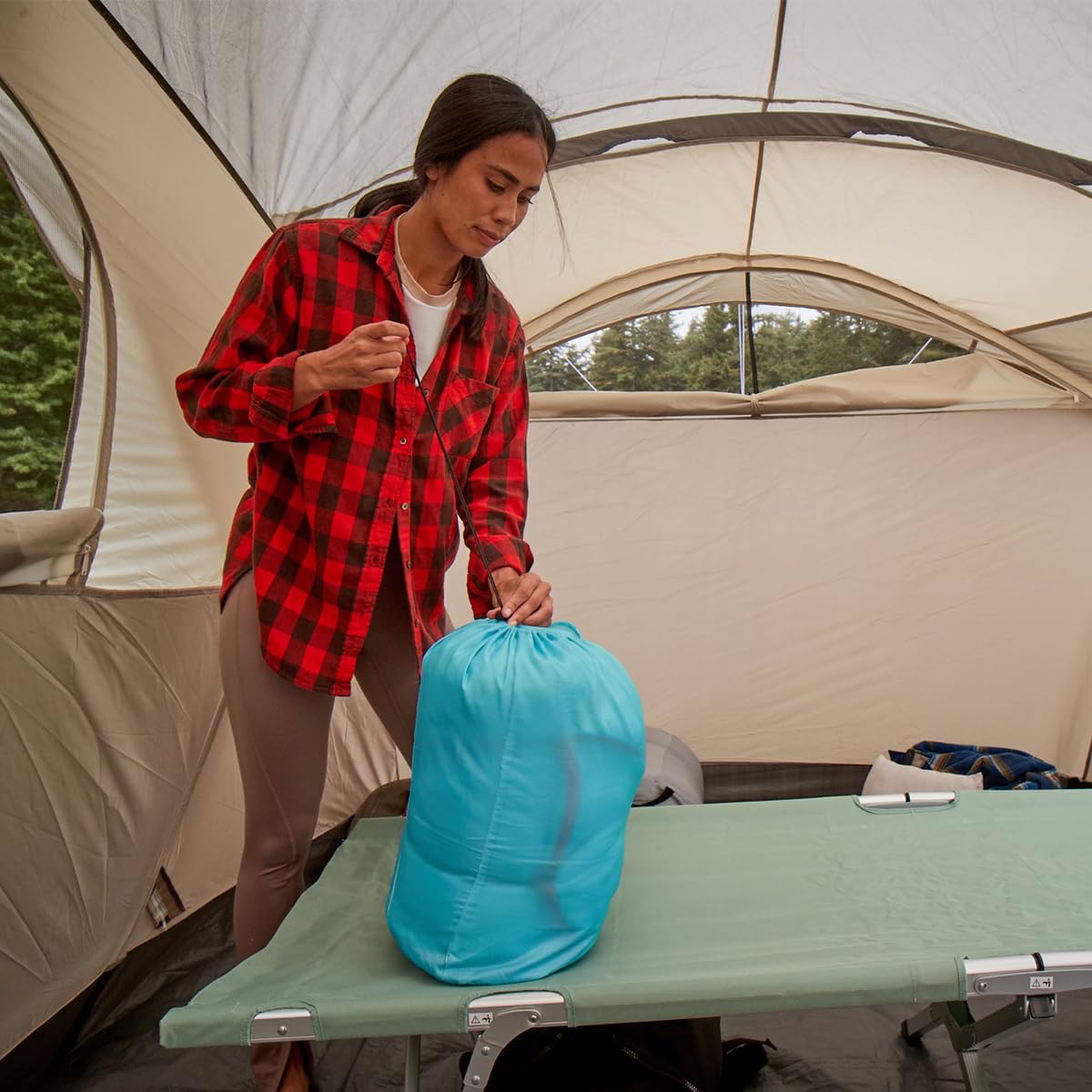 Coleman 30/40/50°F Flatlands Sleeping Bag, Made from 100% Recycled Material, Big & Tall Options, Cool-Weather Sleeping Bag for Camping, Sleepovers, Guests & More