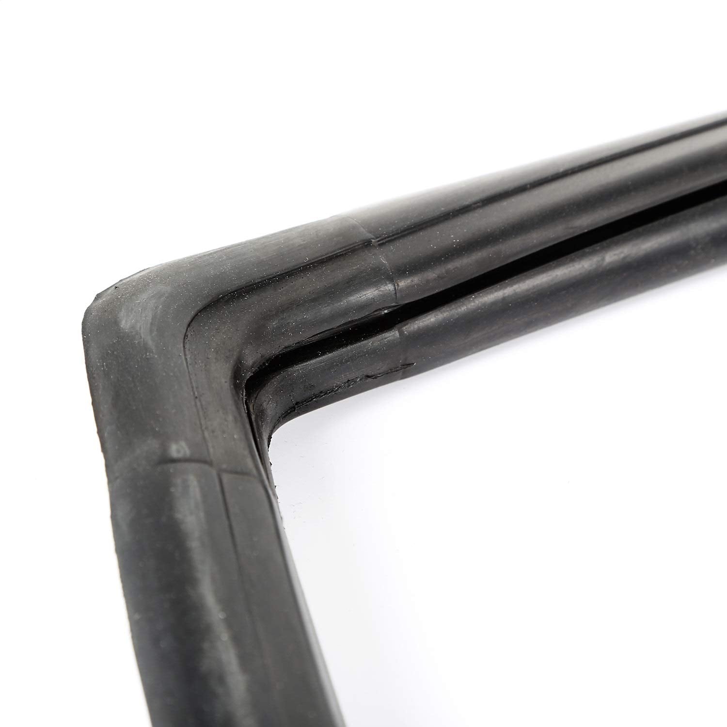 Liftgate Glass Seal | Omix-Ada | 12304.18 | OE Reference: 55007134 | Fits 1984-1996 Jeep Cherokee/Wagoneer XJ