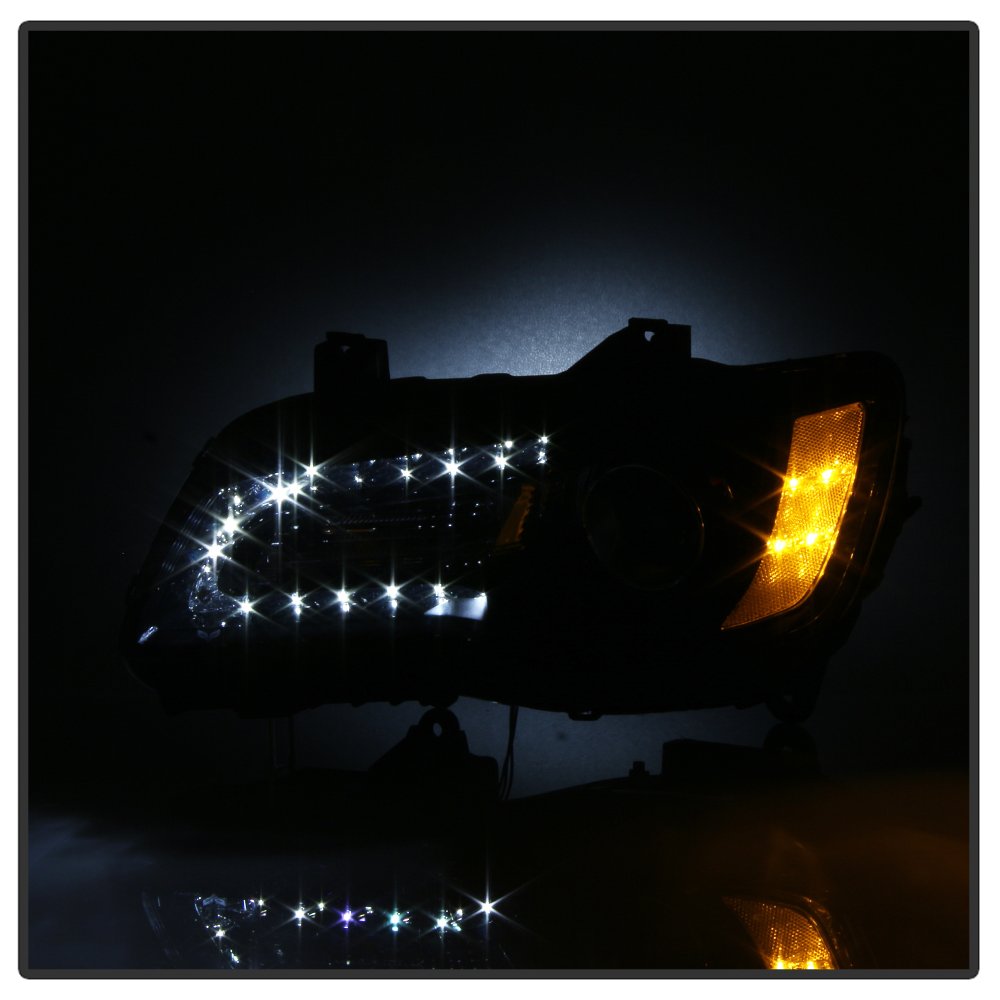 Headlight Xtune HD-JH-CHR30011-OEBK-L, 1 Pack