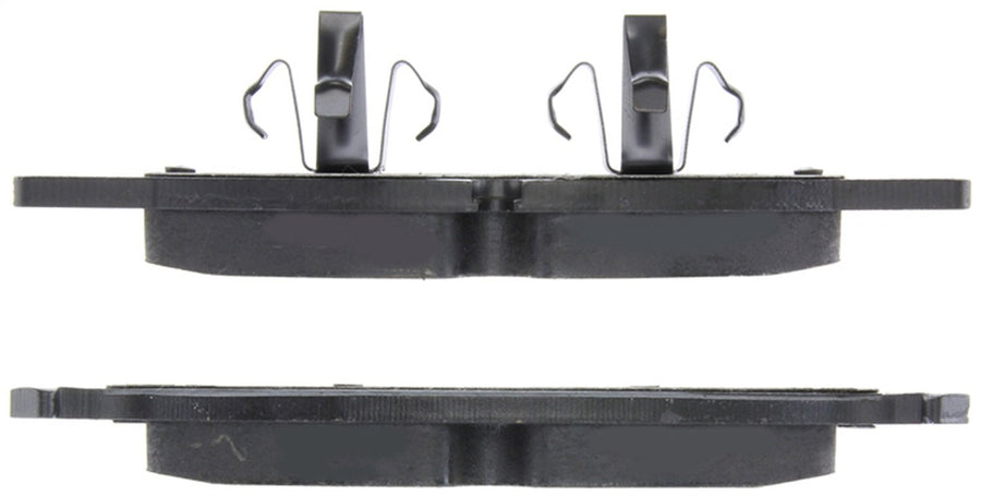Front StopTech 308.11230 Brake Pads with Shims and Hardware Street