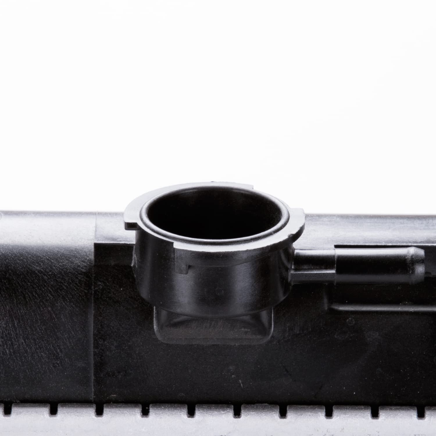 Radiator TYC Compatible with 2005-2009 Nissan Frontier