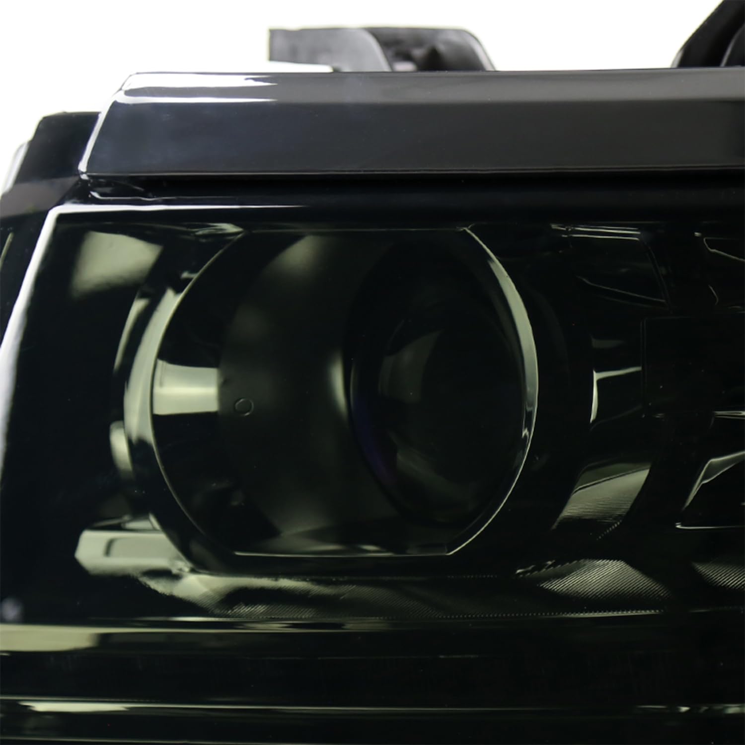 Smoke Projector Headlights SPEC-D TUNING w/LED DRL Strip Compatible with 2015-2020 Chevy Tahoe, Suburban, Left + Right Pair Headlamps Assembly