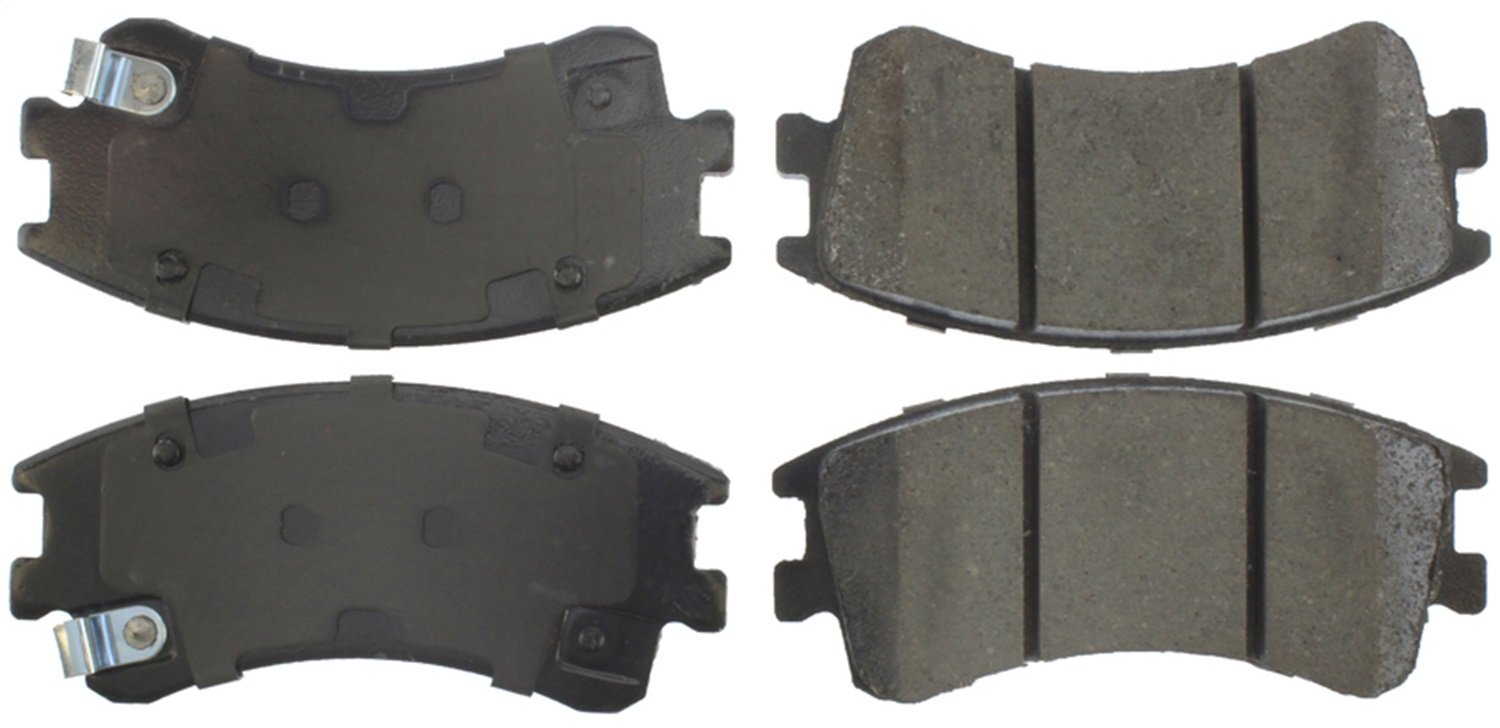 Front StopTech 308.09570 Brake Pads with Shims and Hardware Street