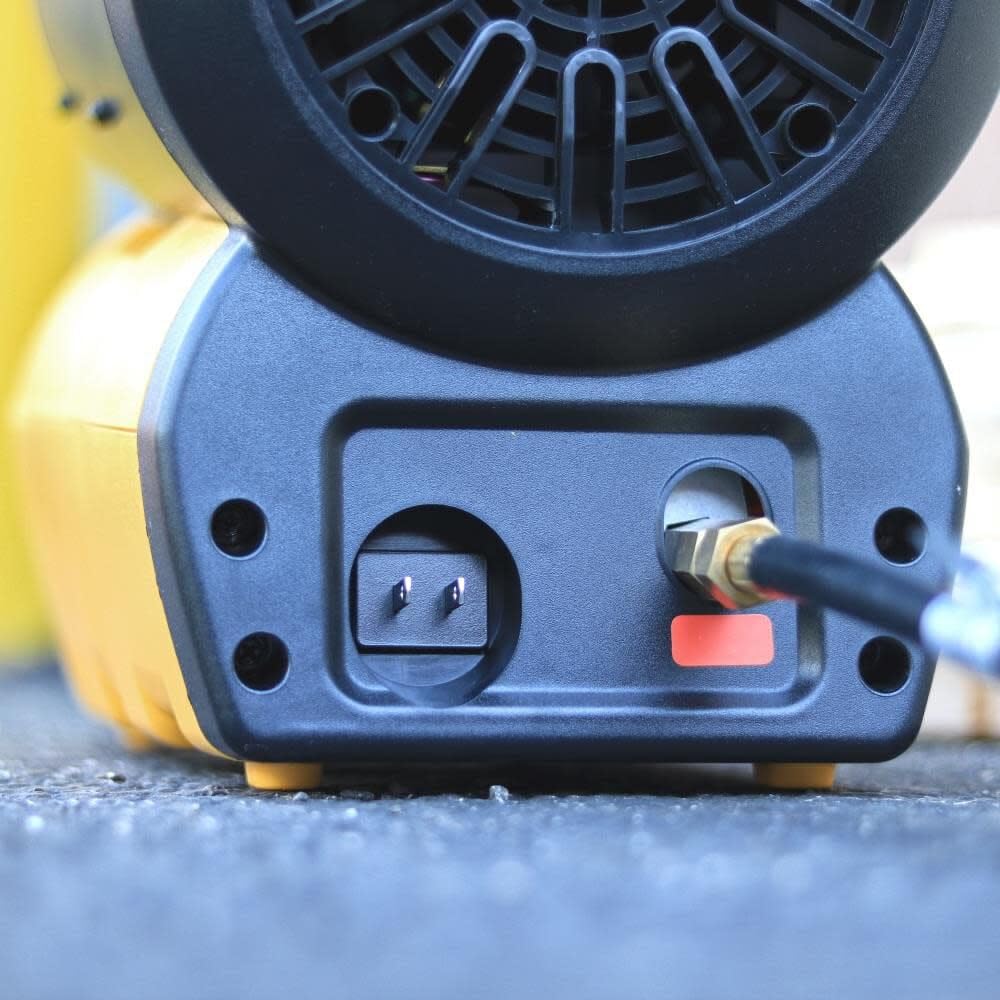 Cordless DEWALT 68,000 BTU Portable Forced Air Propane Heater