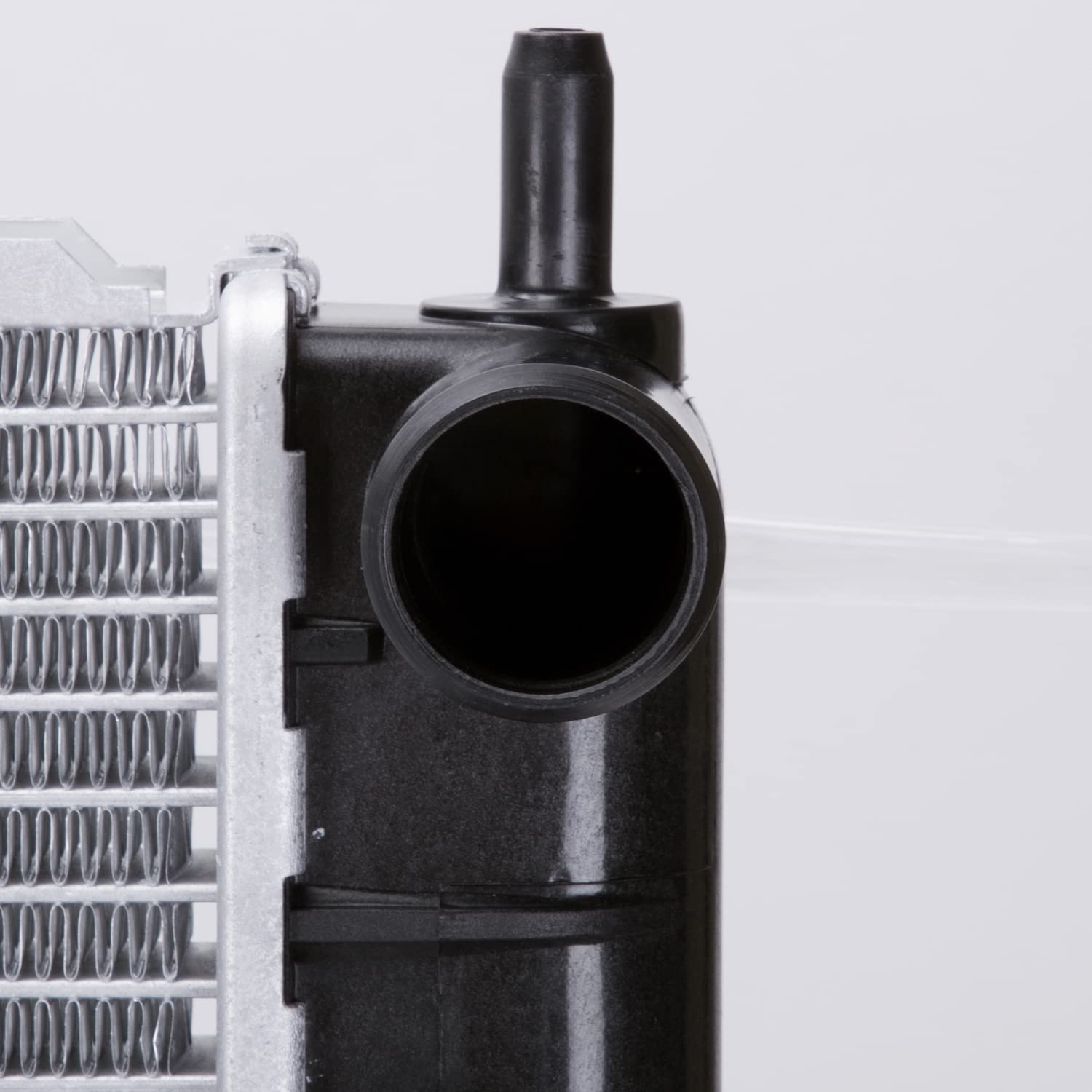 Radiator TYC 2850 Compatible with 2006-2010 Chevrolet HHR