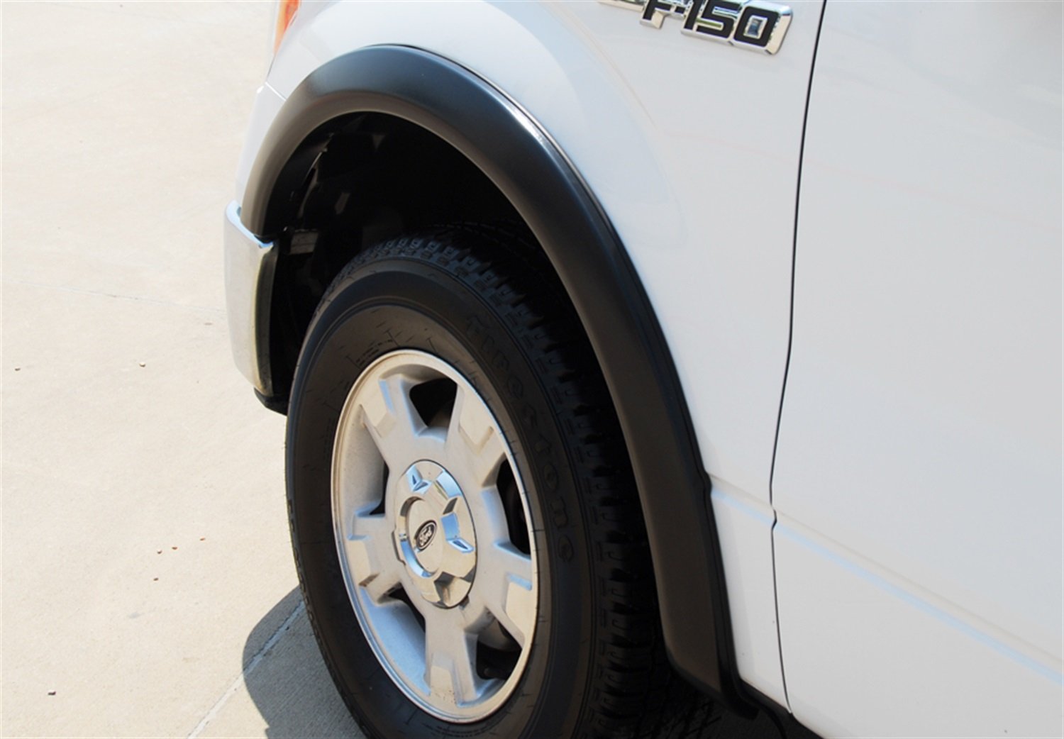 Lund Elite Series SX312S Black Sport Style Standard Front and Rear Fender Flare - 4 Piece