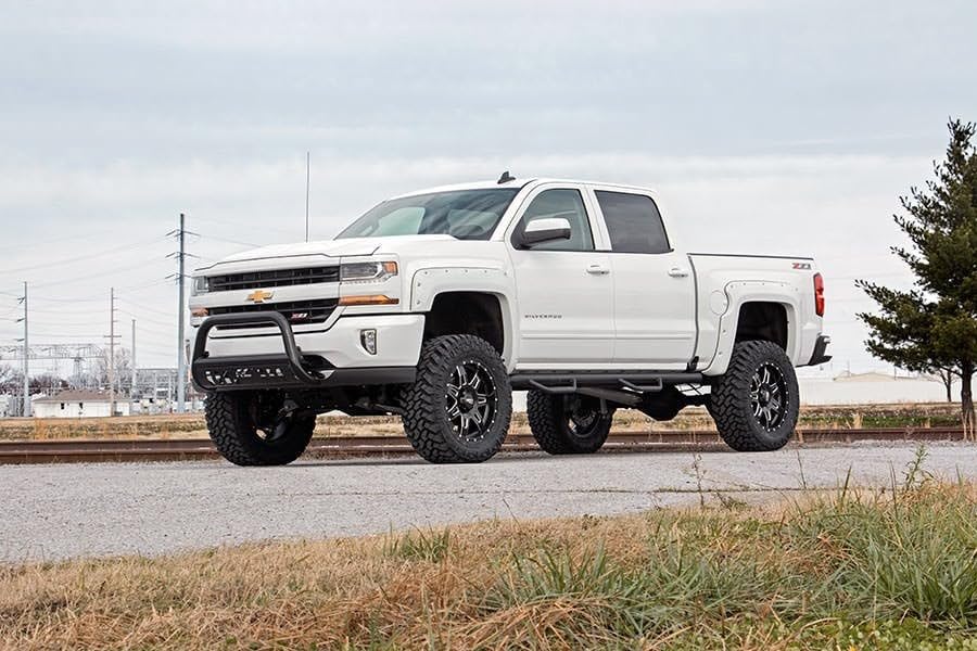 7" Lift Kit Rough Country with Vertex Coilovers/Vertex Shocks for Chevy Silverado & GMC Sierra 1500 (2014-2016)