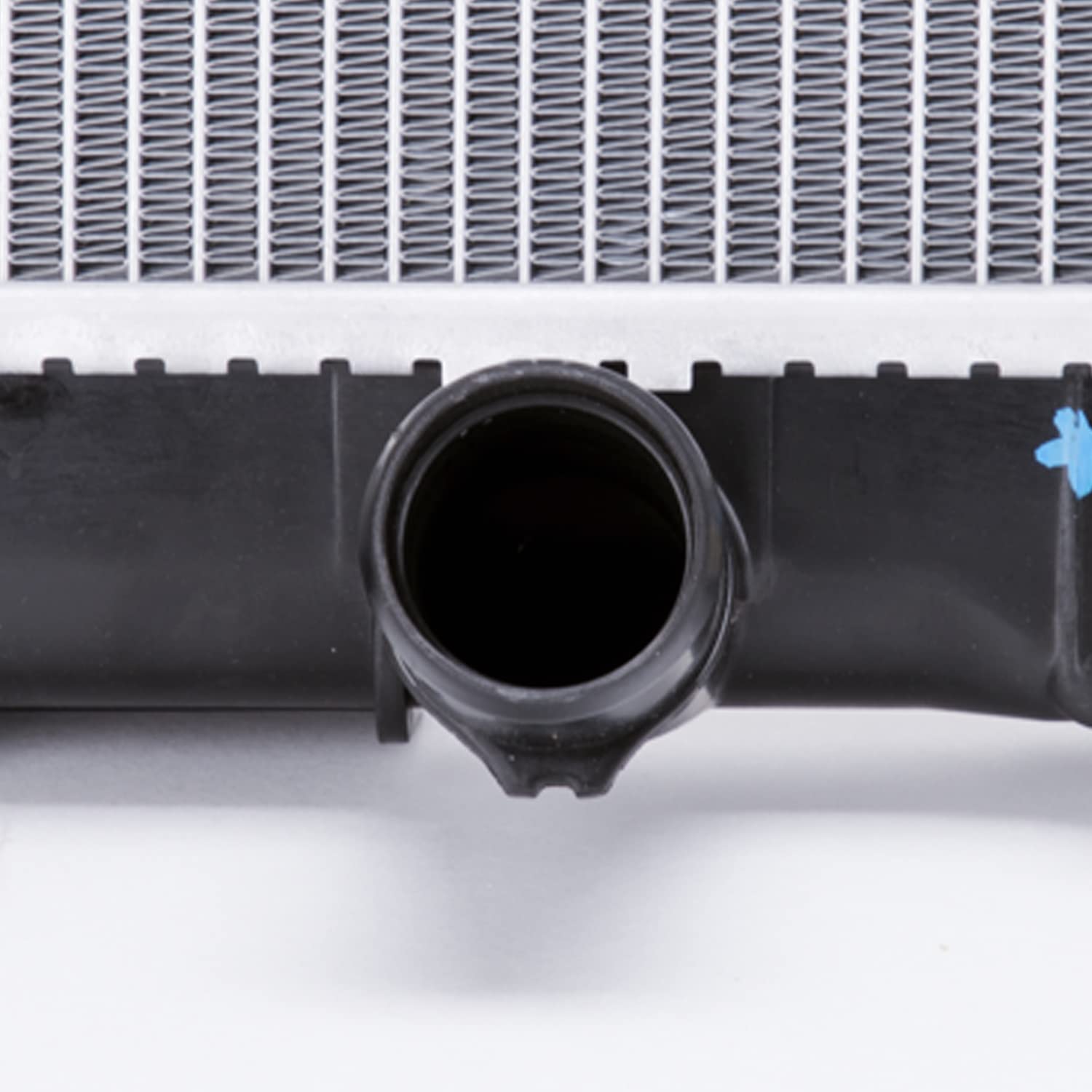 Replacement TYC 13251 Radiator for Toyota 4Runner