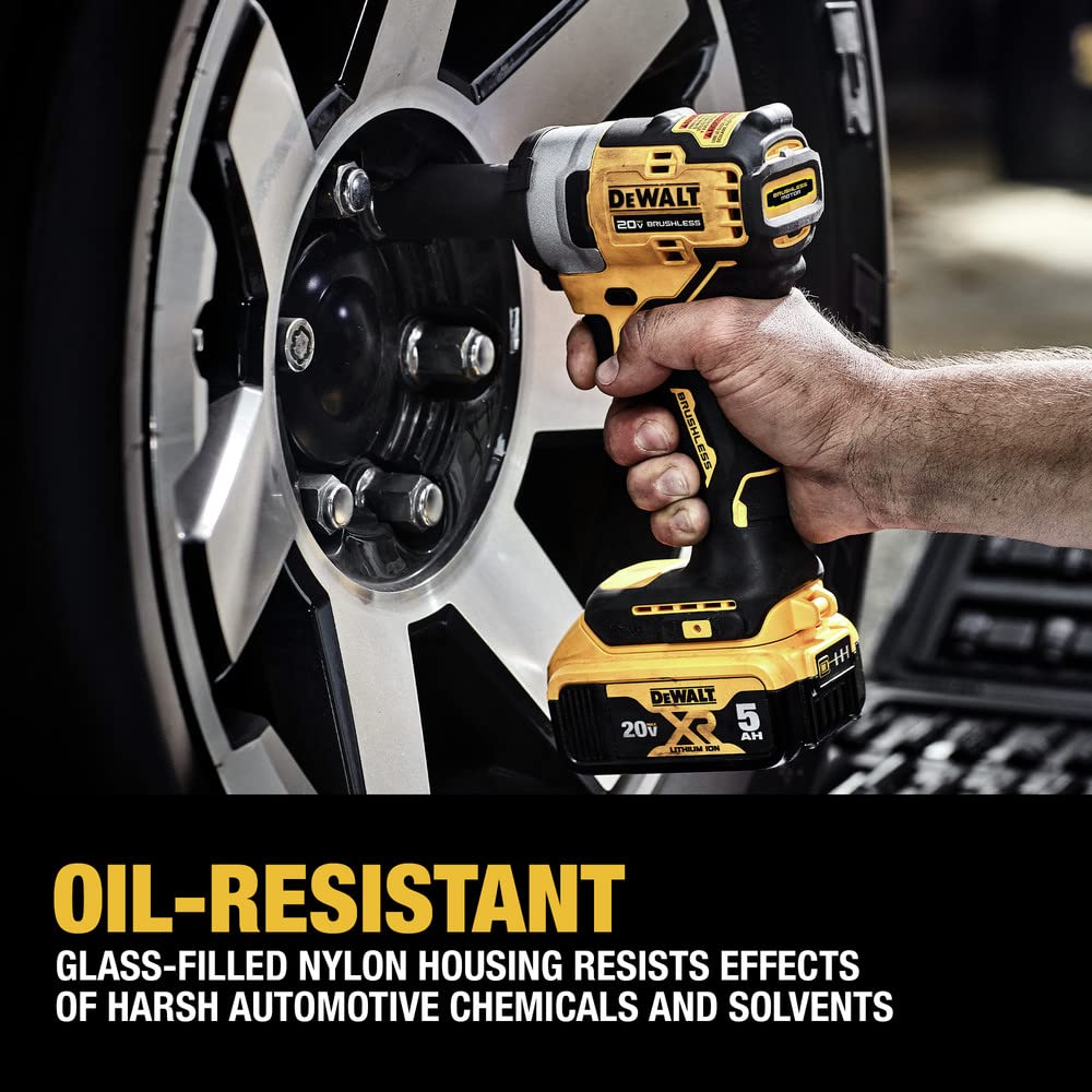20V MAX* DEWALT DCF913P2 3/8 in. Cordless Impact Wrench with Hog Ring Anvil Kit