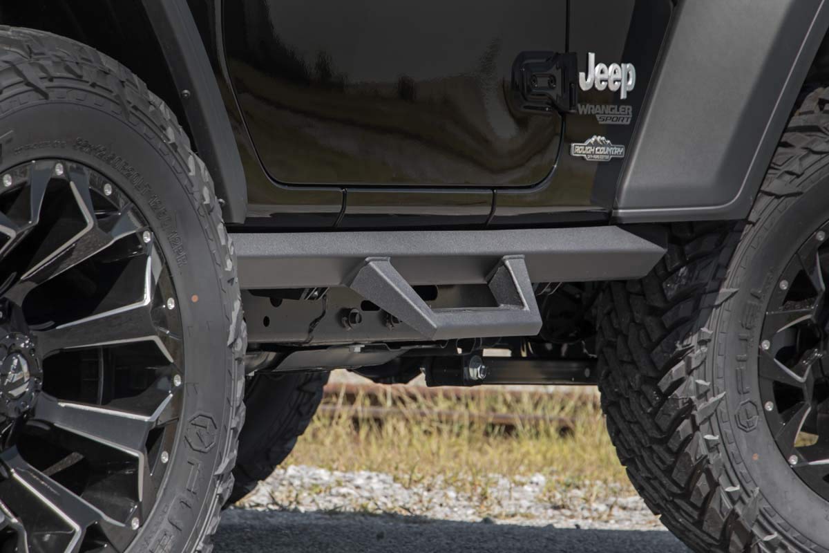Rough Country Nerf Steps Wheel to Wheel for 2018-2022 Jeep Wrangler JL - 90761 Black