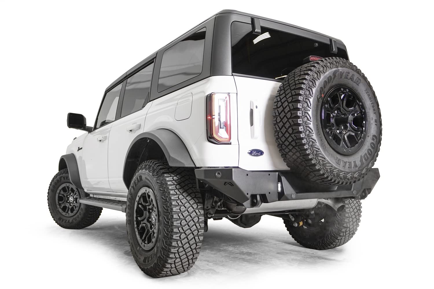 21-22 Bronco Fab Fours Premium R/Bumper, Black (FB21-Y5251-1)