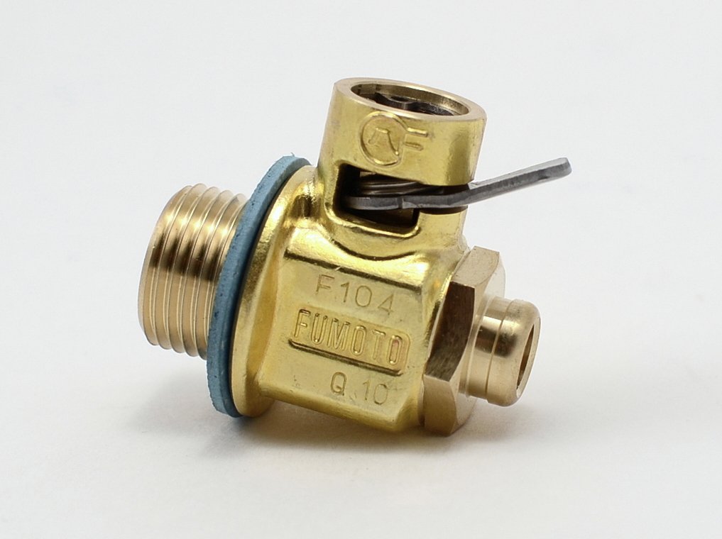 Fumoto F104S FS-Series Engine Oil Drain Valve, LC-10 lever clip, 1 Pack
