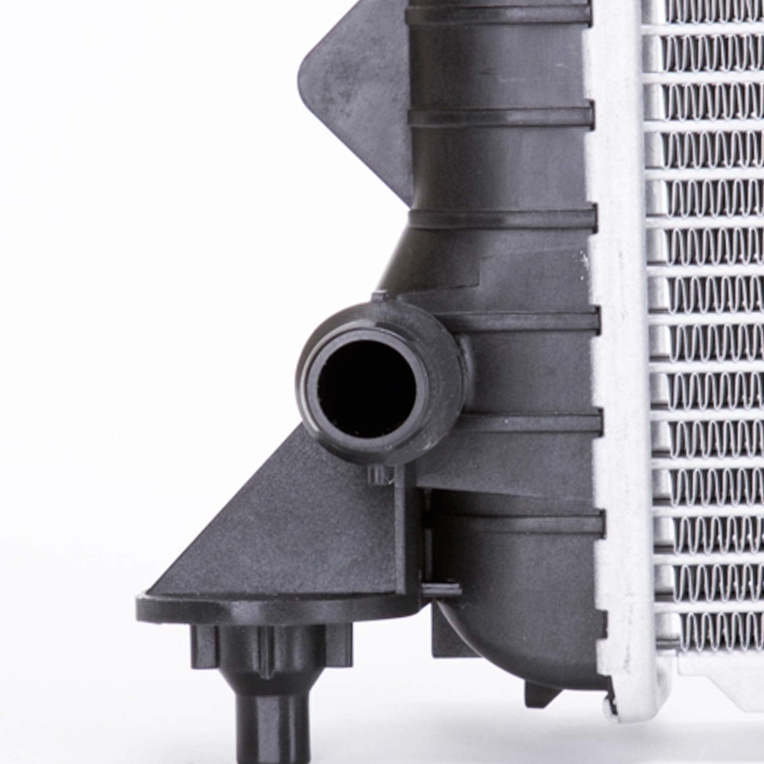 Radiator TYC 13278 Compatible with 2009-2017 Audi Q5