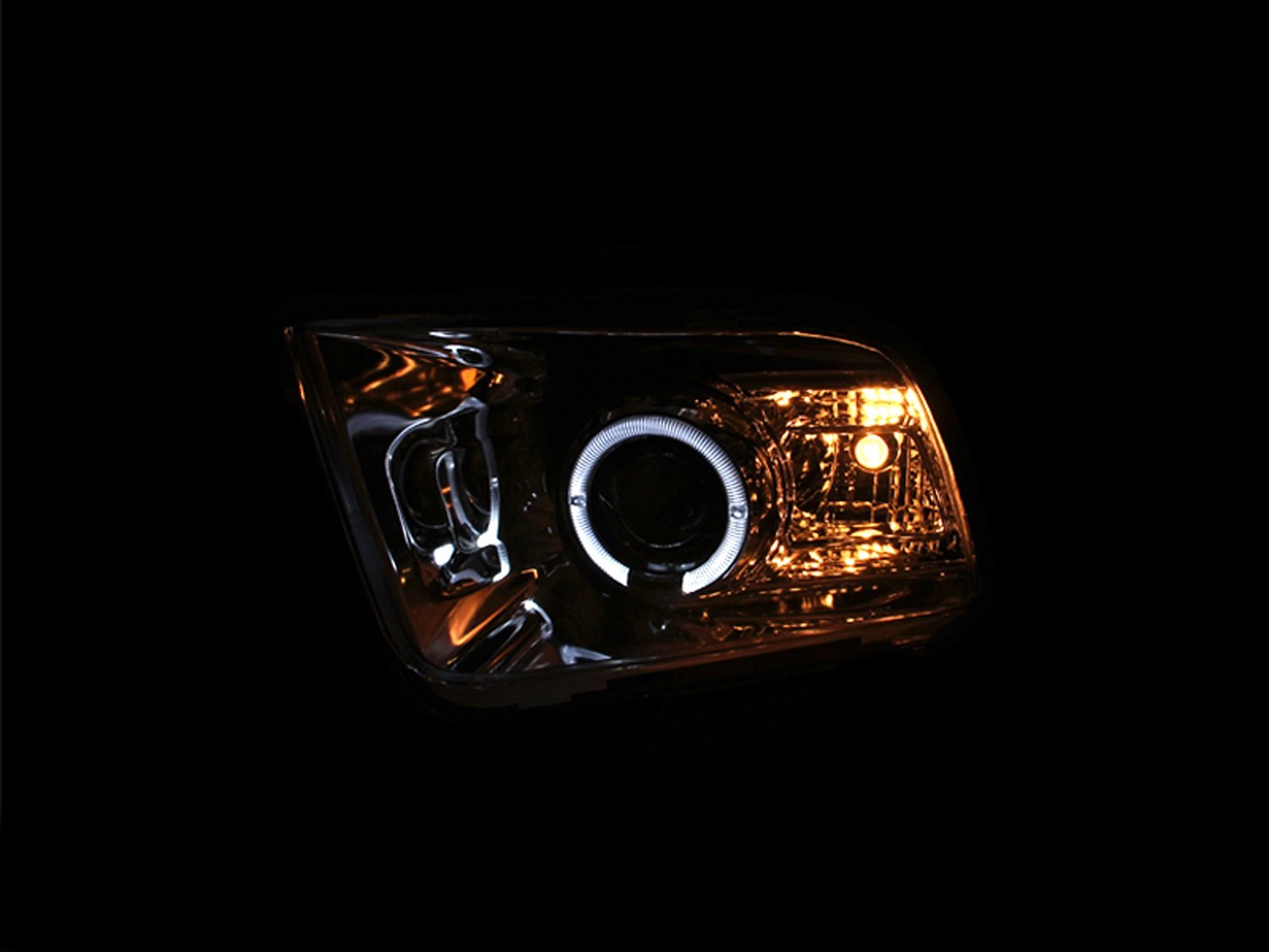Chrome Clear AnzoUSA Projector Halo Headlight for Ford Mustang - (Sold in Pairs)