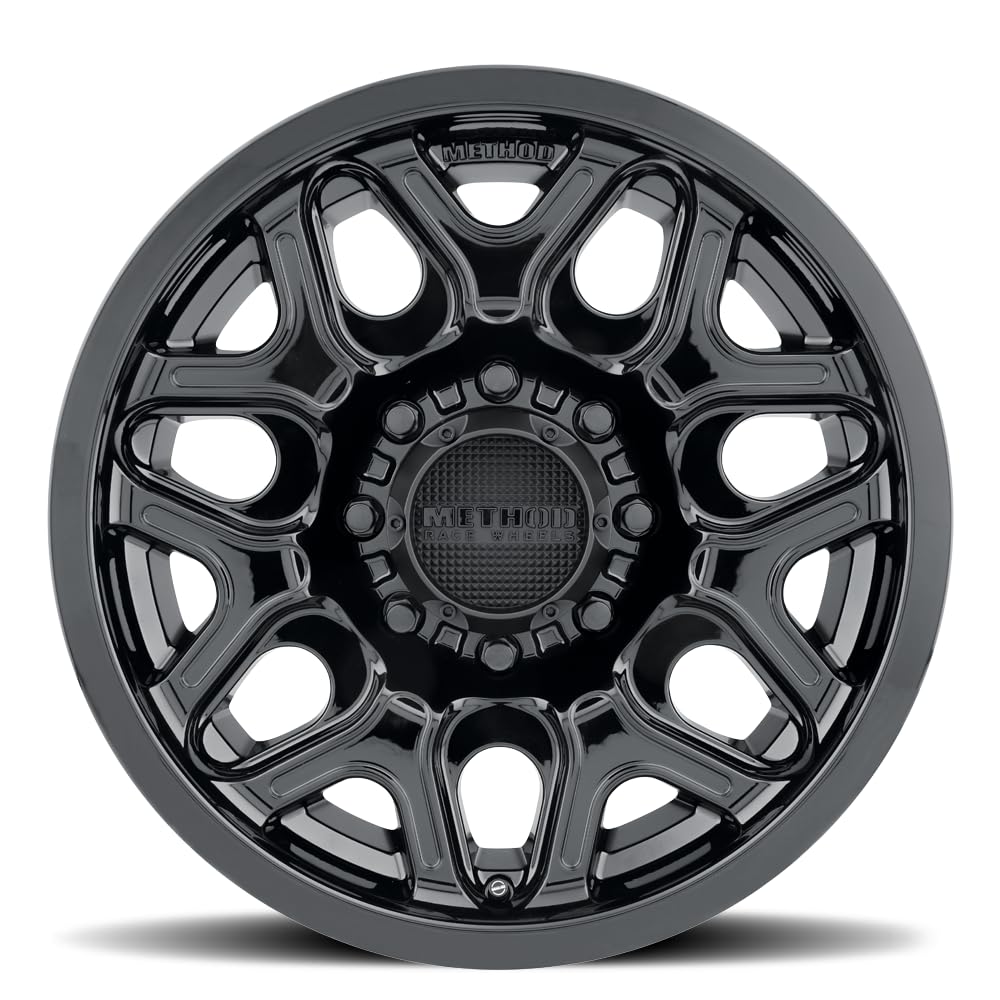18x9" Method Race Wheels 322 8x6.5, 18mm offset 5.68" Backspacing, MR322890801318