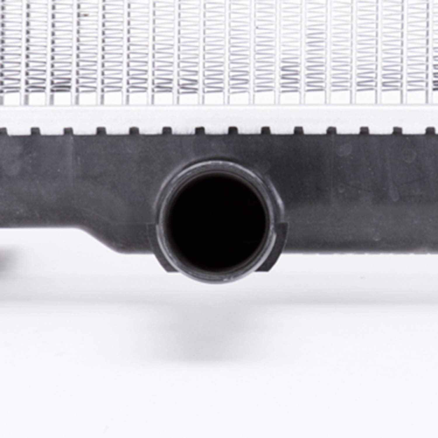 Radiator TYC 13403 Compatible with 2014-2014 Infiniti Q50