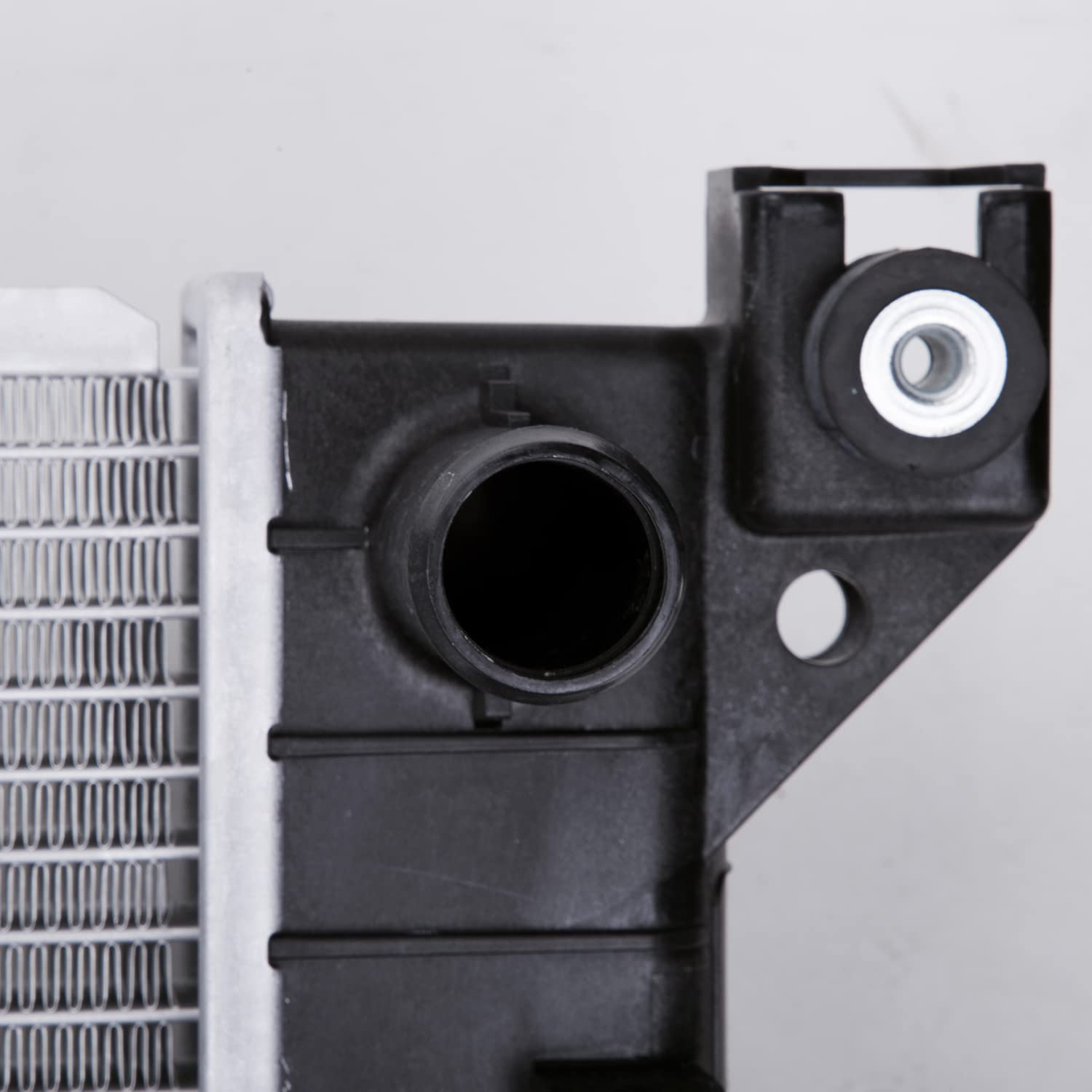 Radiator TYC Compatible with 1997-2000 Dodge Caravan/Grand Caravan