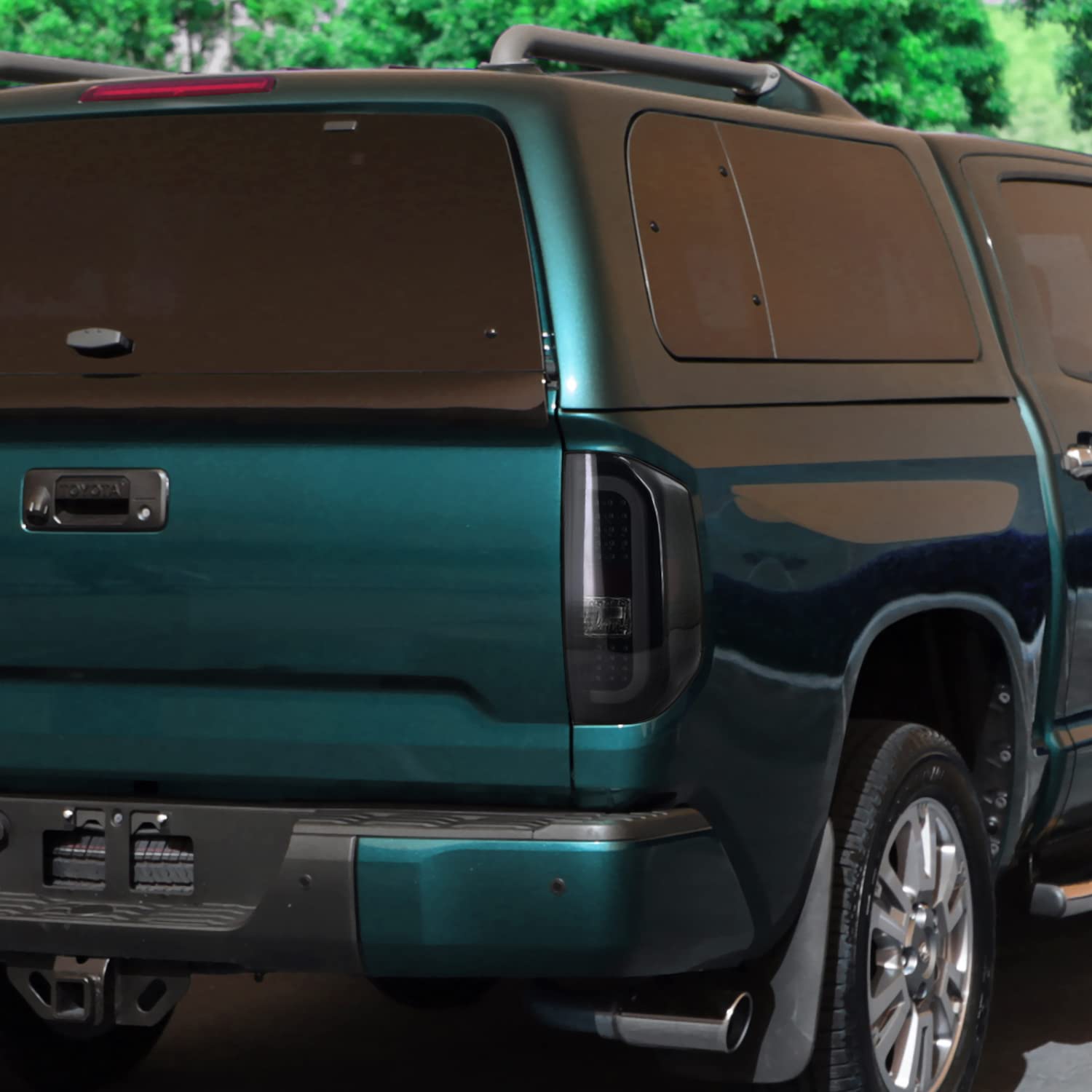 Glossy Black Smoke LED Sequential Tail Lights SPEC-D TUNING Compatible with 2014-2021 Toyota Tundra, Left + Right Pair Assembly