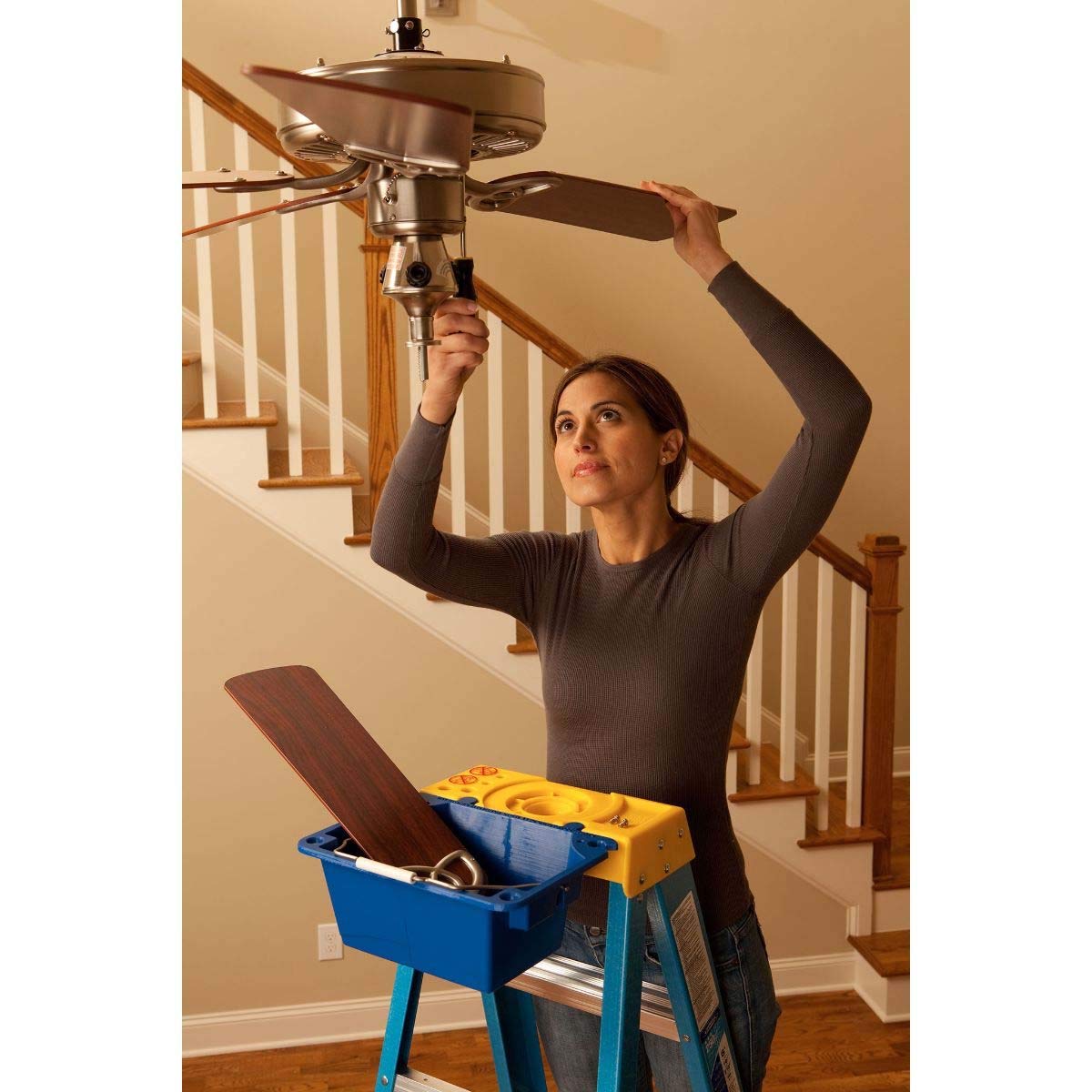 Utility Bucket Werner Ladder Lock-in (Carton of 3)