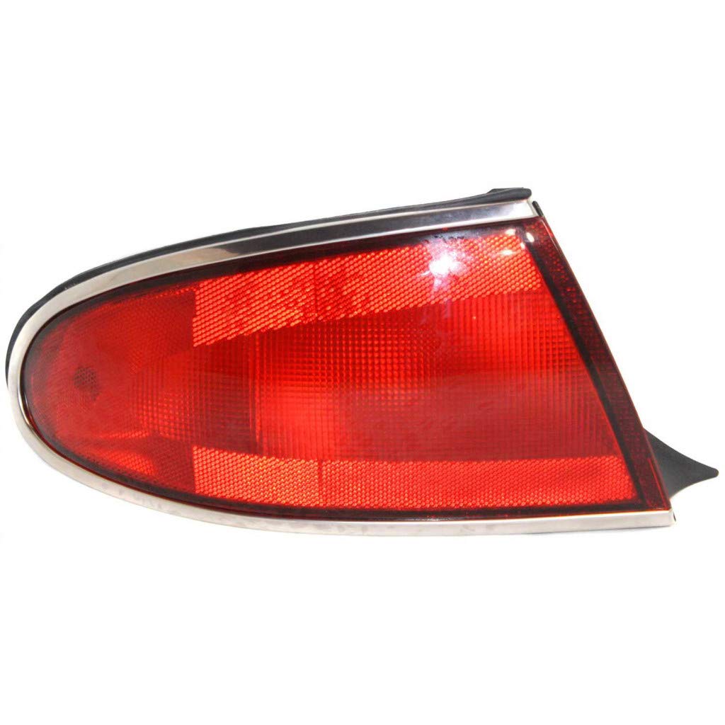 GM394-U000L Eagle Eyes Tail Light