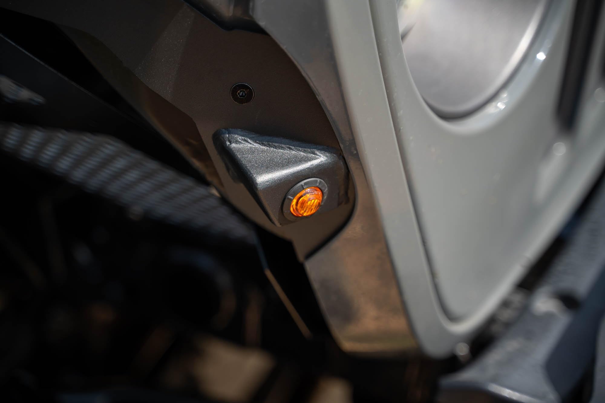 Fender Deletes for Jeep Gladiator JT 2020-2024 | Improves Clearance for Articulation | Plug and Play Amber Turn Signals | Trim Design | Flush Hardware | 3.5mm Steel Construction | Powder Coat Finish