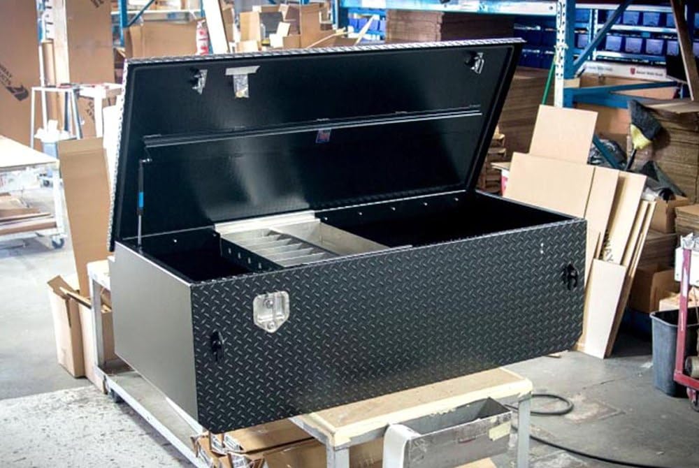 3122-001-bk62 Highway Products 58x10.5x18 5th Wheel Partner Box With Black Diamond Plate Base/lid