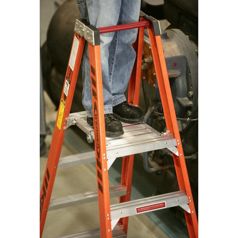 Twin Werner Platform Ladder, Fiberglass (PT7408-4C)
