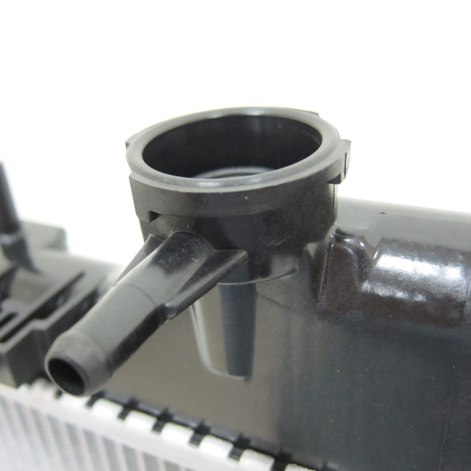 Radiator TYC 13460 for Subaru