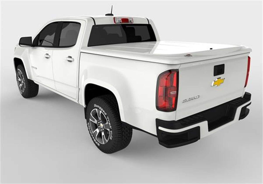 UnderCover RealTruck Lux One-Piece Truck Bed Tonneau Cover | UC1156L-GAZ | Fits 2015 - 2022 Chevy/GMC Colorado/Canyon GAZ(WA824) - Summit White 5' 3" Bed (62.7")
