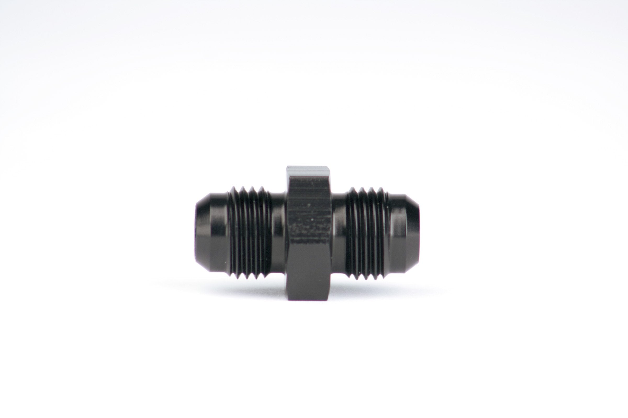 AN -06 / AN -06 Male Flare Union Fitting Aeromotive 15602
