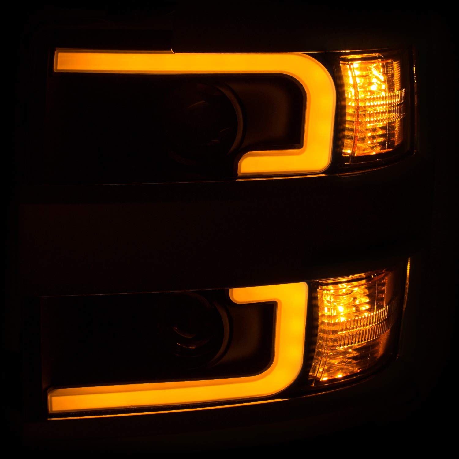 CHEVY SILVERADO 2500HD,3500HD 15-19 PROJECTOR SWITCHBACK HEADLIGHT BLACK W/AMBER (CHROME TRIM) AnzoUSA 111365