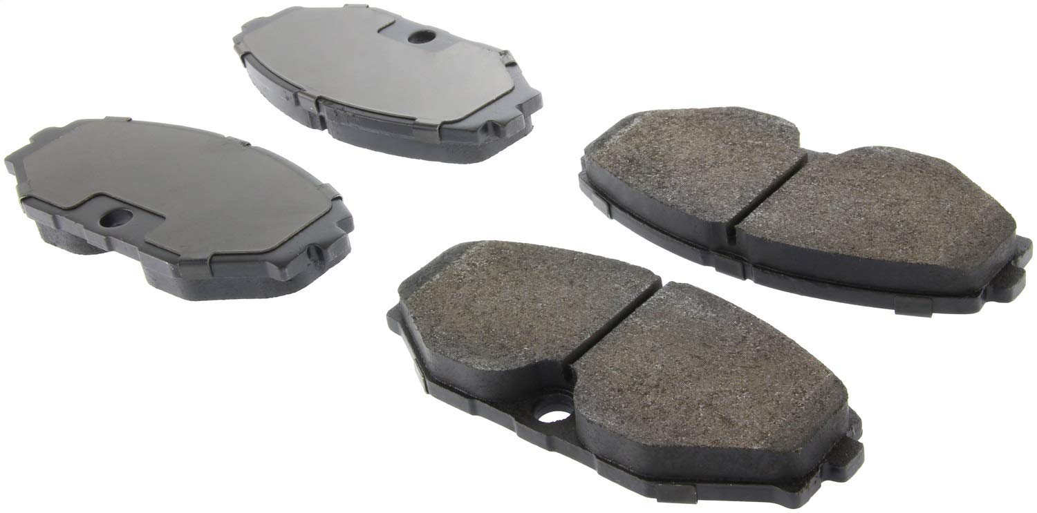 Front StopTech 308.04860 Brake Pads with Shims and Hardware Street