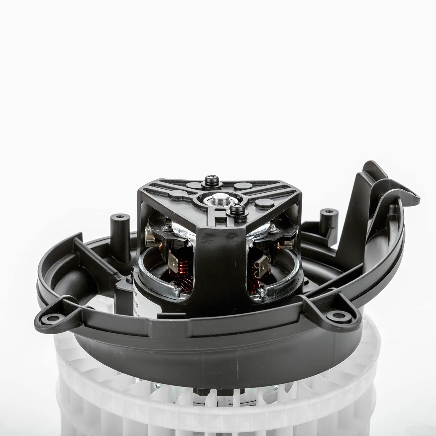 Mercedes Benz TYC 700189 Replacement Blower Assembly