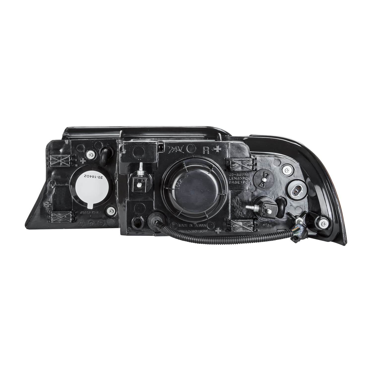 Headlight Assembly TYC - 20-5877-00