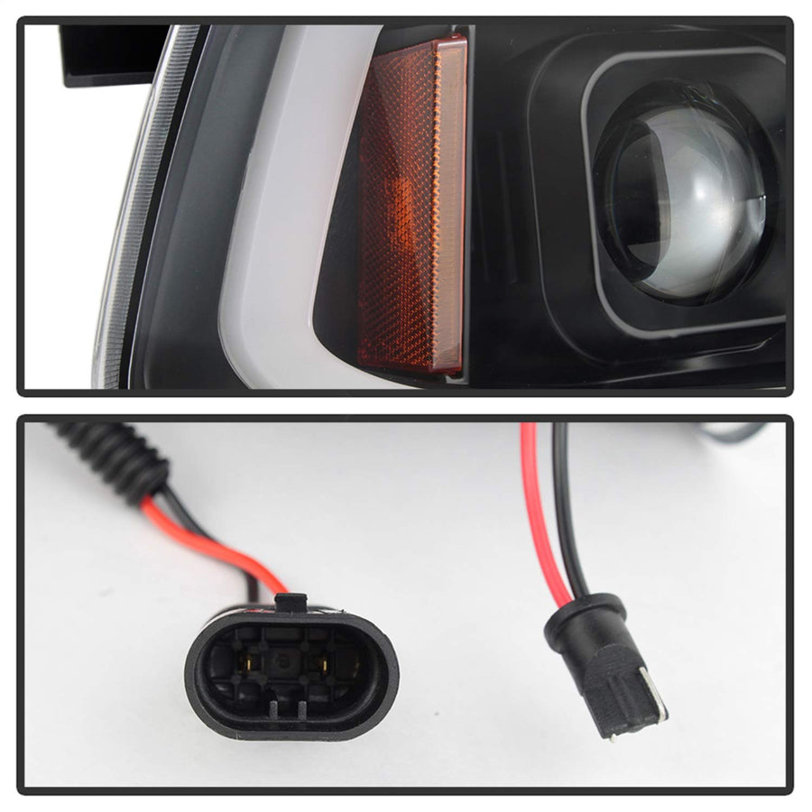 Dodge Charger 06-10 Spyder 5085245 1 Piece Projector Headlights - Halogen Model Only (Not Compatible With Xenon/HID Model) - Light Bar LED - Black