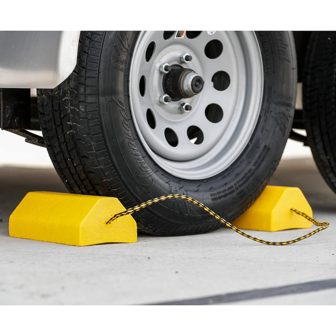 Small Buyers Products WC9642Y Yellow Wheel Chock Set, Lightweight Composite Construction, 32.75 Inch Rope, Ideal for Vehicle Maintenance and Storage, Aviation and Tractors