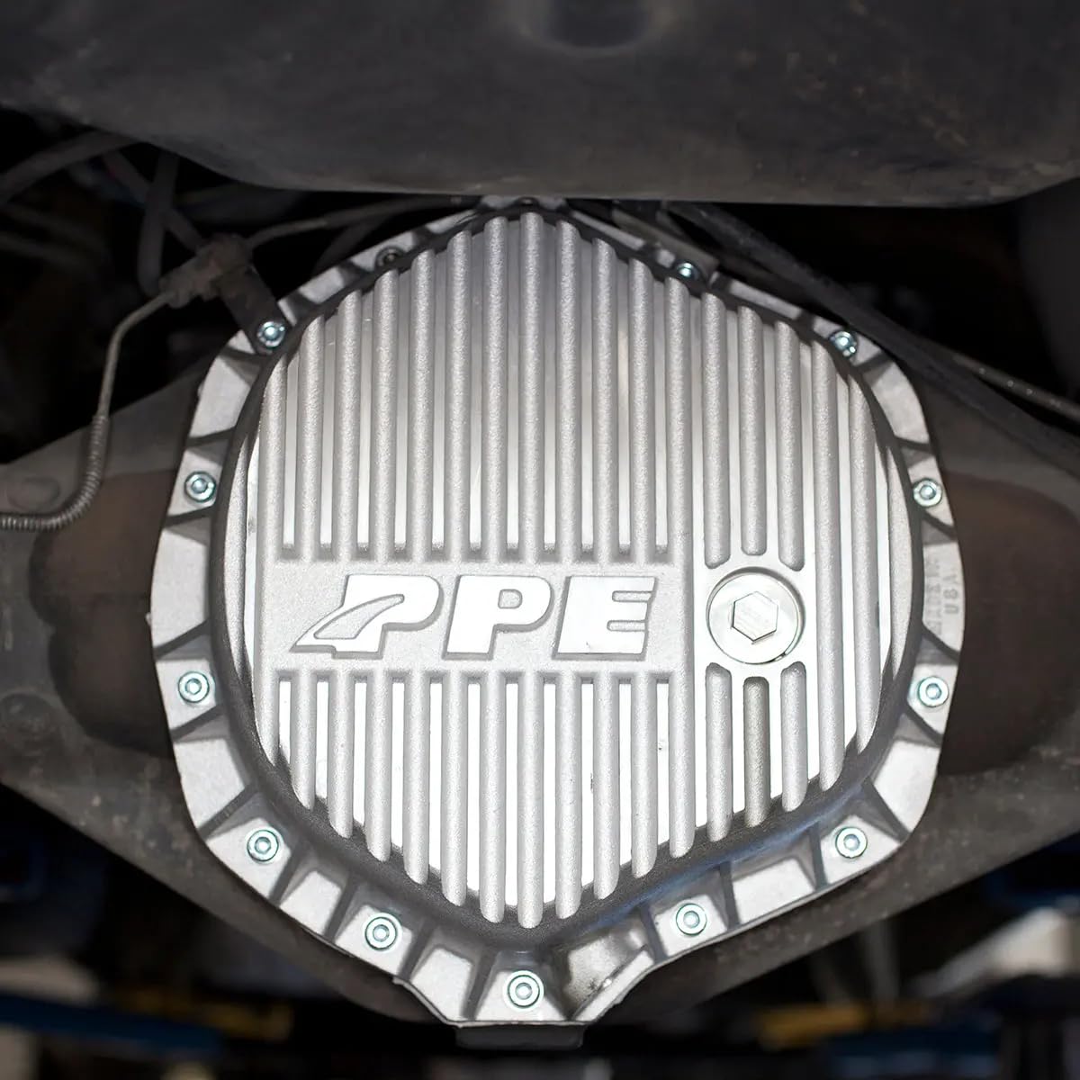 Heavy Duty PPE 138051020 Rear Differential Cover