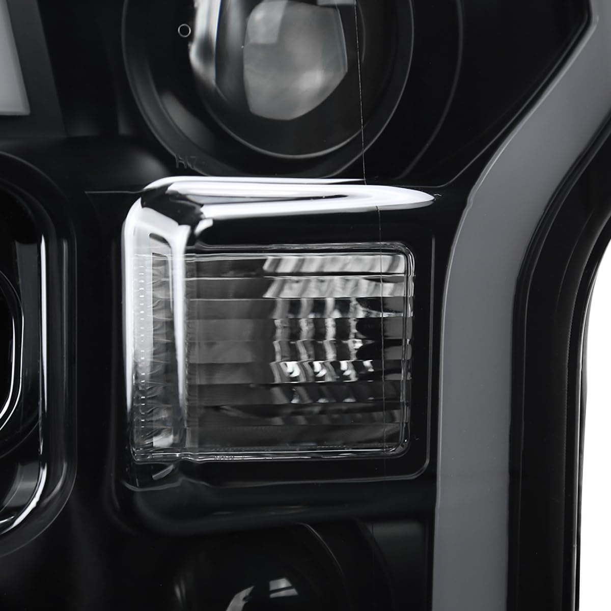 Black Smoke SPEC-D TUNING Projector Headlights w/LED Light Bar Compatible with 2015-2017 Ford F-150, Left + Right Pair Headlamps Assembly