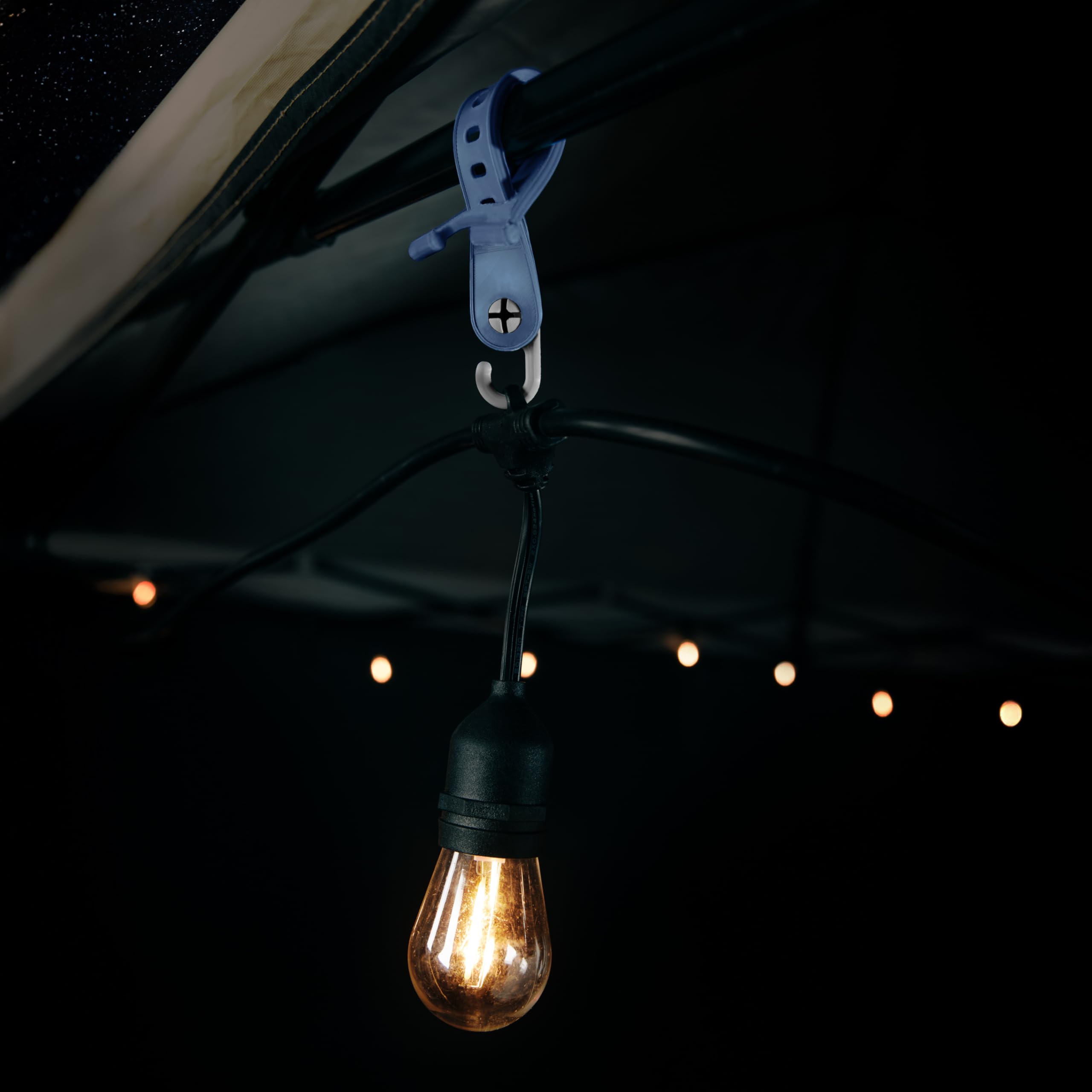 Camco RV Quick-Set Awning Party Light Hangers — 7-Pack — Securely Hangs Lights for RV Canopy — Camping Essentials for Easy Outdoor Lighting (42700)