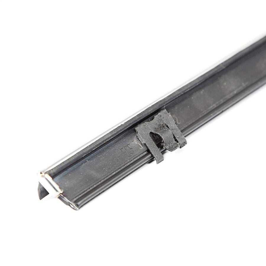 12303.78 | Omix | Outer Door Seal, Right | Fits 1966-1973 Jeep Commando