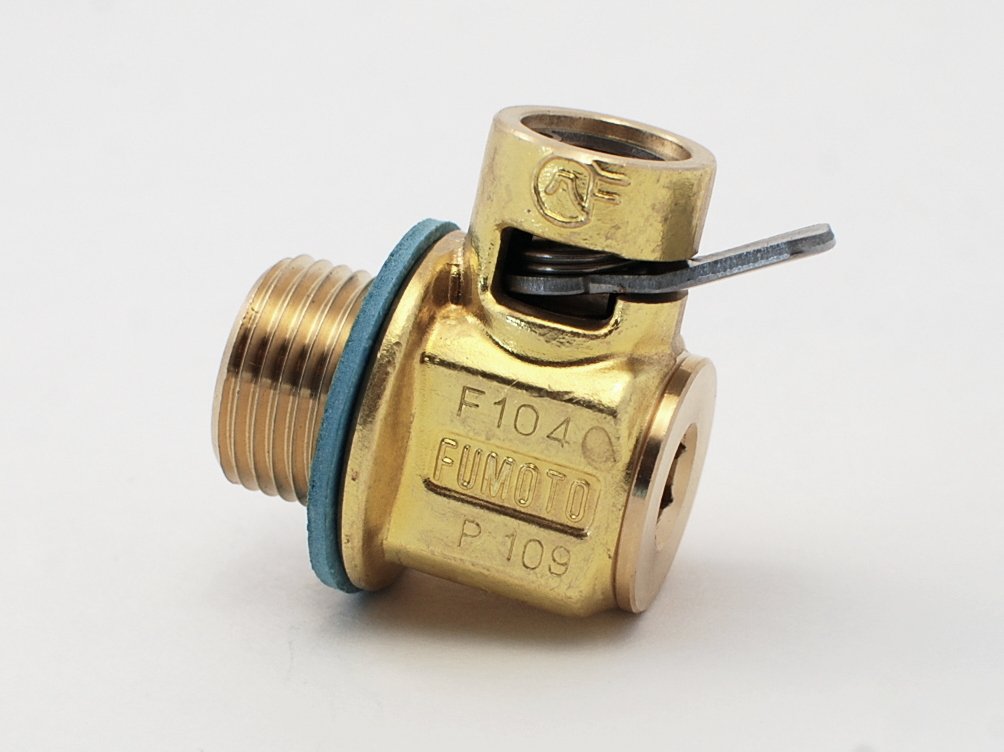 Fumoto F-104 Original with LC-10 lever clip F-Series Engine Oil Drain Valve, 1 Pack